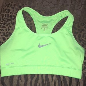 Nike Pro Sports Bra